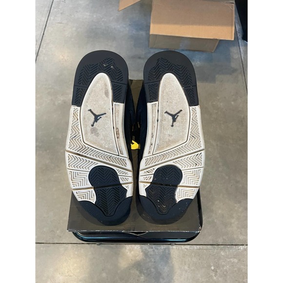 Air Jordan 4 Retro GS Royalty Sz 7 - Picture 6 of 8